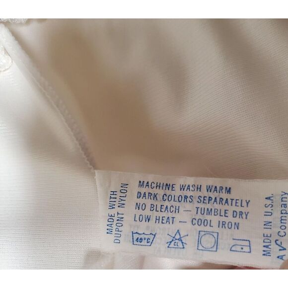VTG Vanity Fair Slip Alabaster S/34 Lace Trim V-Neck/Hem Made USA Dupont Nylon - Picture 10 of 10